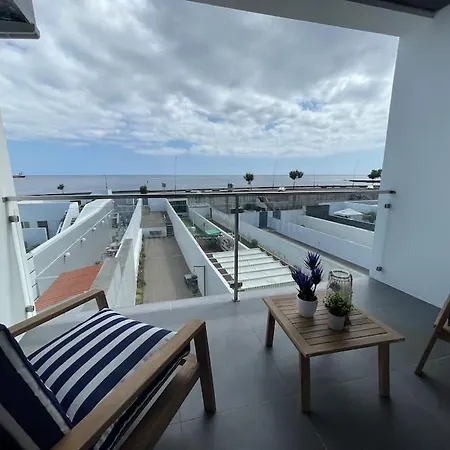 Apartment Sea Breeze