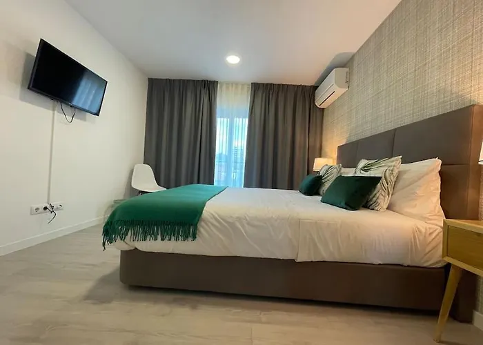 Sea Breeze * Ponta Delgada